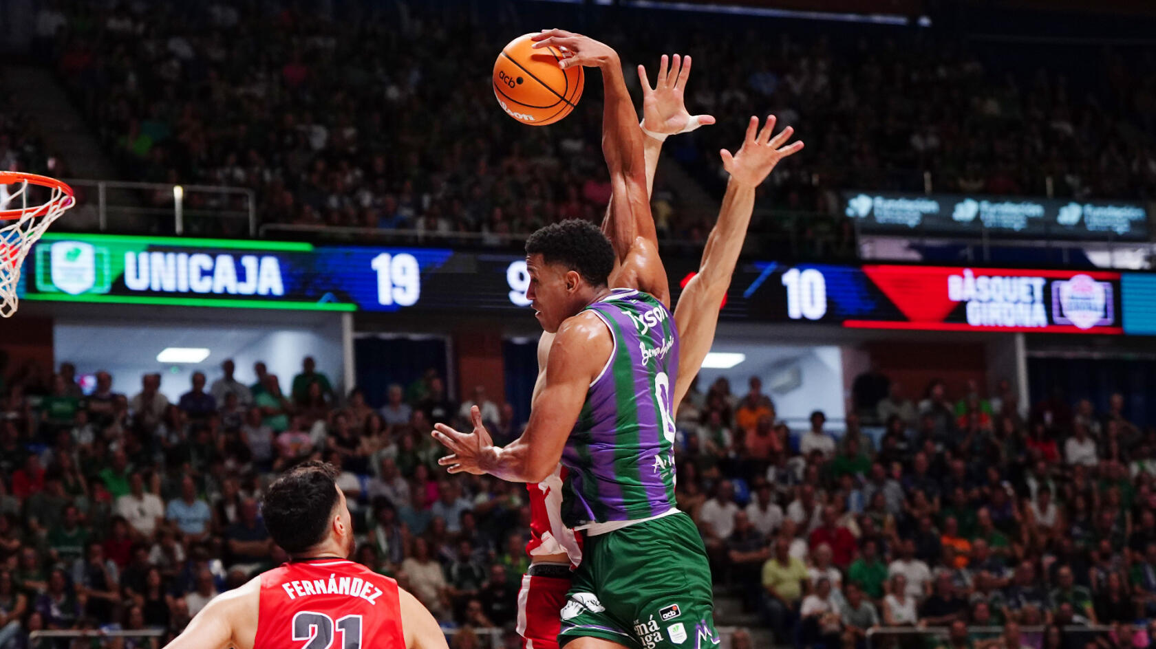 Tarde inolvidable para arrancar el curso en Liga Endesa (90-73)