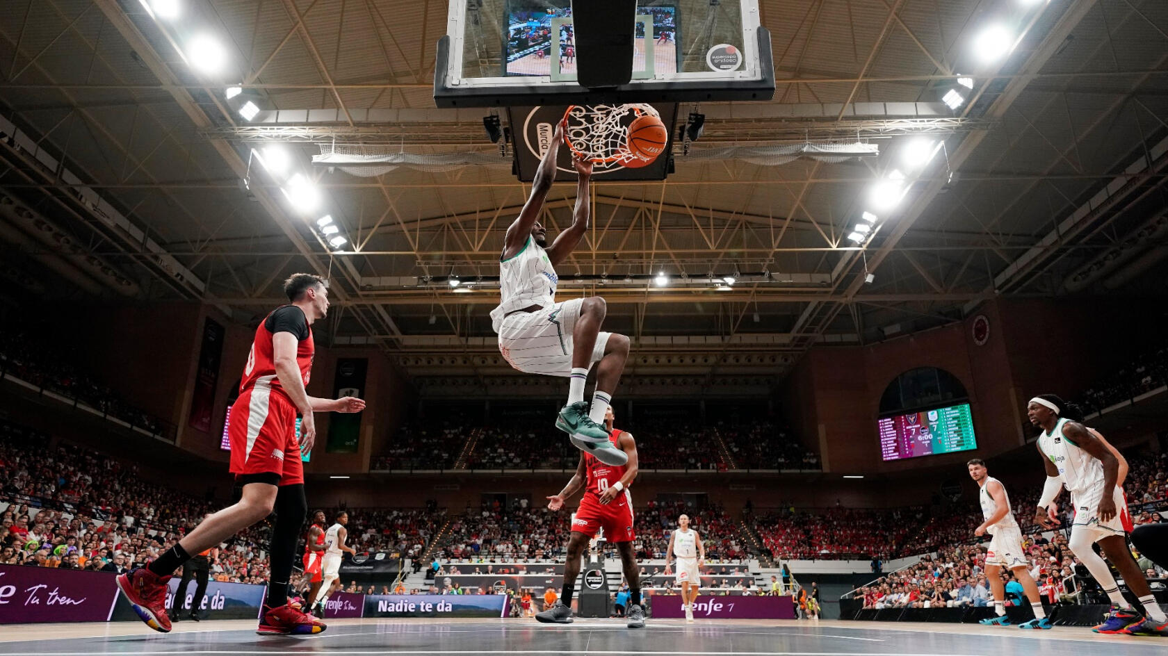 The first game of 2025, in Murcia with a view to Gran Canaria